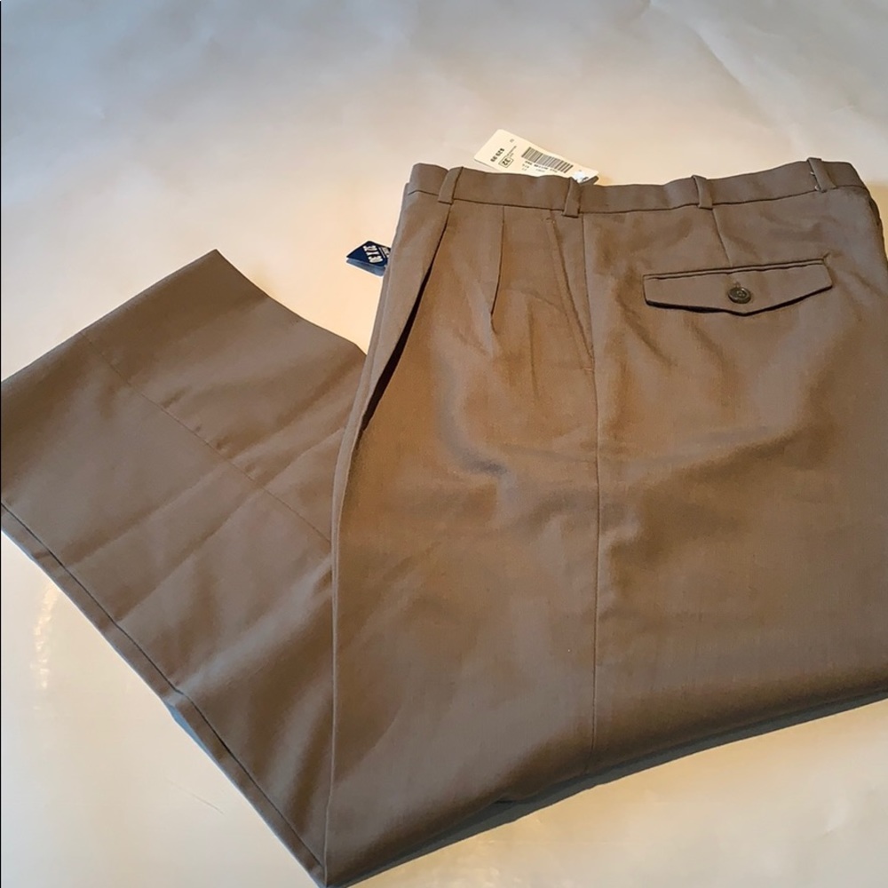 Men’s dress pants